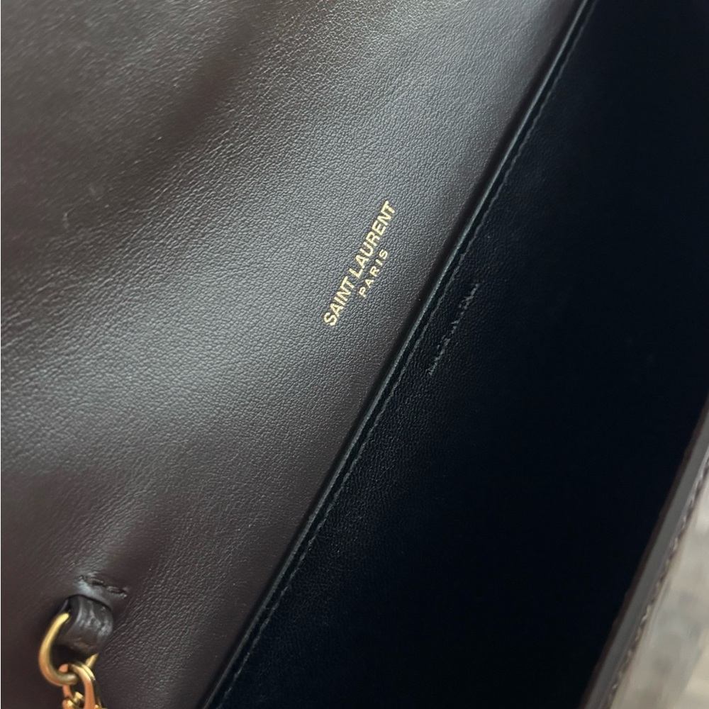 Saint Laurent Cassandre Uptown Patent Leather Envelope Wallet on a Chain. - Picture 8 of 9